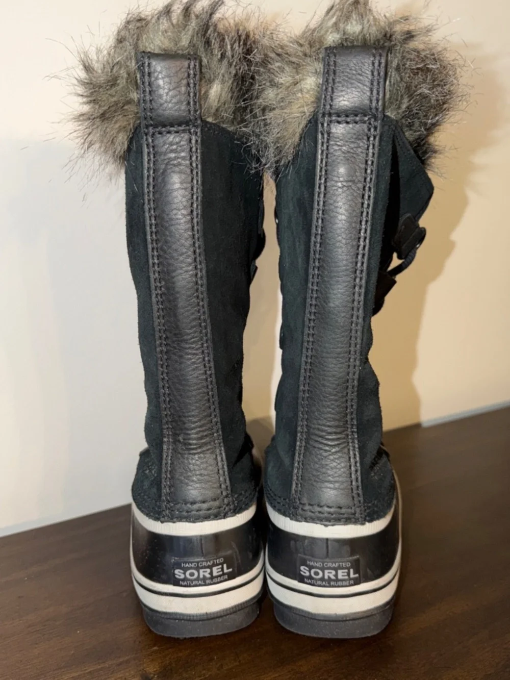 Sorel Women's Joan of Arctic Waterproof Insulated Fur Trim Snow Boots Black 8.5